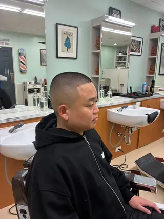 ショート barberspoint所属・💈フェードカット なす💈のヘアスタイル