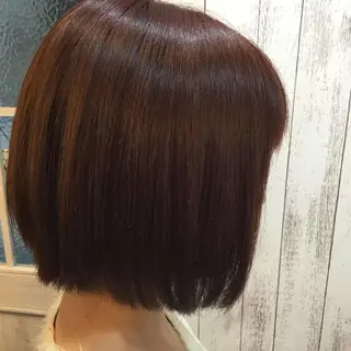 ショート カラー embrace エンブレイスのヘアスタイル