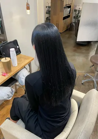 ロング BELO OSAKA カエデのヘアスタイル