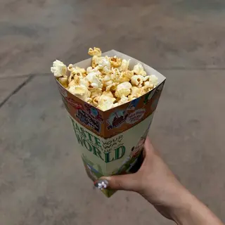 TIDEHAIR SHIHOのヘアスタイル