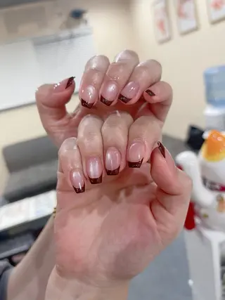 ネイル MQueen ネイルサロンのネイルデザイン