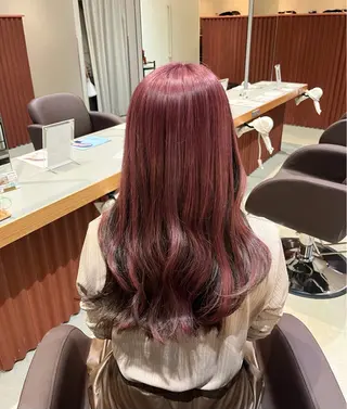 ロング カラー 透明感Color🩶 髪質改善 ユウナ🦋のヘアスタイル