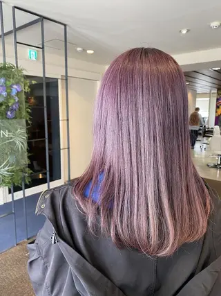 ミディアム カラー W_SALON ［四条河原町］のヘアスタイル