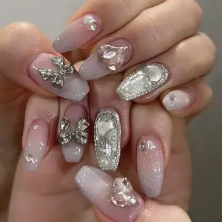 カラー AIN Nailのネイルデザイン