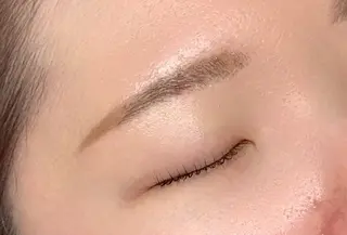 アイブロウ Ange clair所属・Ange clair / yuiのマツエク・マツパデザイン