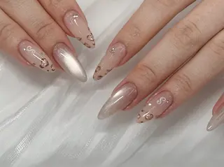 ネイル HALOネイルサロン YIYIのネイルデザイン