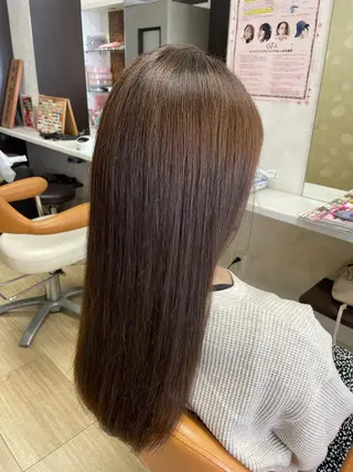 ロング 徳留 もも花のヘアスタイル