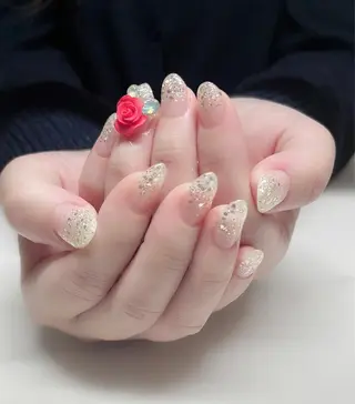 ネイル KARI ネイルサロンのネイルデザイン