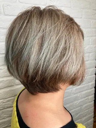 ショート 店長飯島 信一のヘアスタイル