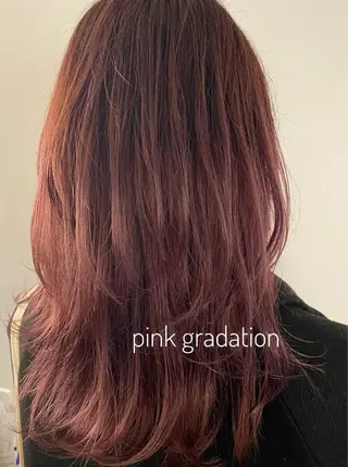 セミロング 金ウンス 髪質改善カラーのヘアスタイル