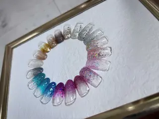 ネイル 小島 悠子のネイルデザイン