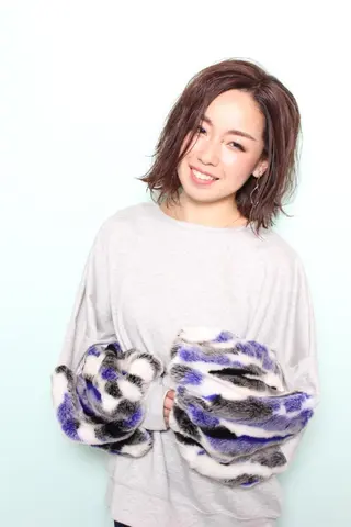 ミディアム カラー ヘアアレンジ 須藤 さやかのヘアスタイル