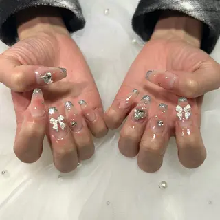 ネイル nailsalon_ riri♡のネイルデザイン