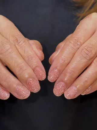 ネイル 赤尾 萌愛のネイルデザイン