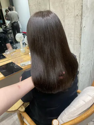 セミロング ✨色持ちの良い艶 カラー✨蟹江真世のヘアスタイル