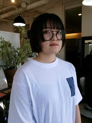 ショート カラー デザインカット🎨 ボブ🫟おざきのヘアスタイル