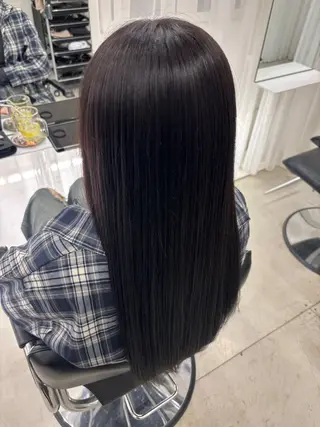 カラー 髙木 藍紗のヘアスタイル