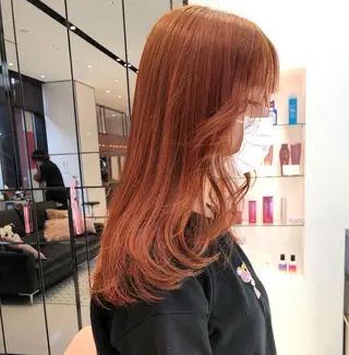 ロング カラー 相川 愛実のヘアスタイル