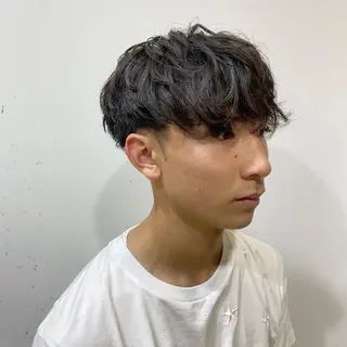 パーマ メンズ JINKIメンズ特化 メンズカットパーマのヘアスタイル