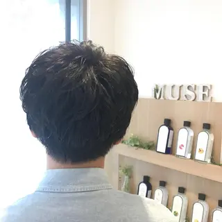 ショート パーマ メンズ スズキ シオリのヘアスタイル