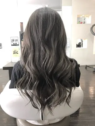 ロング 坂田 龍哉のヘアスタイル