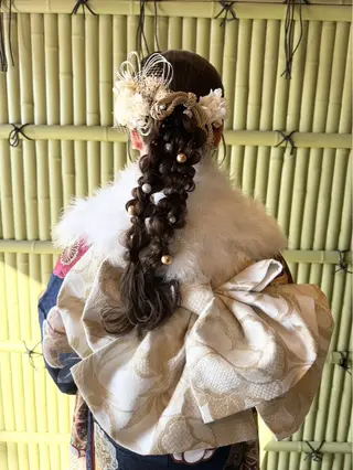 ロング ヘアアレンジ YUMEYAKATA 五条店のヘアスタイル