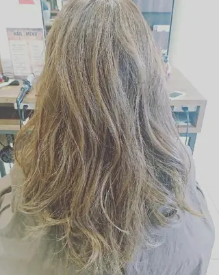 ロング カラー ヘアアレンジ EARTH所沢店長　 髪質改善　岡本　勇人のヘアスタイル