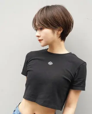 ショート カラー 【大阪】縮毛矯正×ハ イトーン✨のヘアスタイル