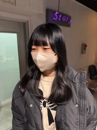 ロング カラー NANAMI🩵 大人可愛い韓国ヘアのヘアスタイル