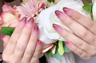 ネイル Lilas Nailのネイルデザイン