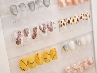 ネイル Phu'k la 🌿minoのネイルデザイン