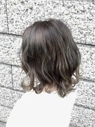 ミディアム カラー 店長 小池アキトのヘアスタイル