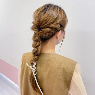 ロング ヘアアレンジ ダブルカラー,透け カラーHINARIのヘアスタイル