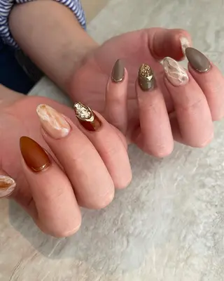 ネイル Elle. ASAMIのネイルデザイン