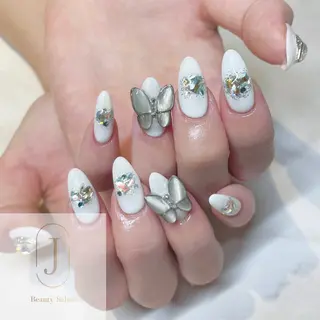 ネイル Nail Salon Luna.RINAのネイルデザイン