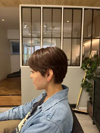 ショート 鈴木 ほのかのヘアスタイル