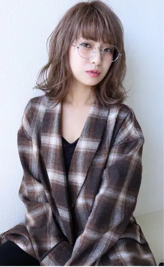 ミディアム カラー 統括ディレクター kuriのヘアスタイル