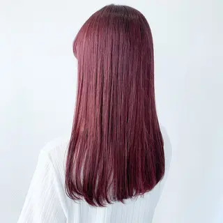 ロング カラー 坂柳 朱音のヘアスタイル