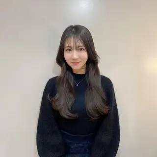 ロング パーソナルカラー lapiax阿部のヘアスタイル