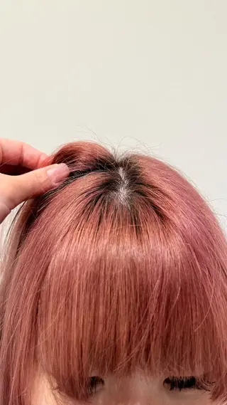 ミディアム 佐藤　ひなの ／艶髪のヘアスタイル