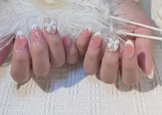 ミディアム ninabeauty 新宿のネイルデザイン