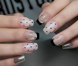 ネイル エリ🫧 nail池袋東口のネイルデザイン