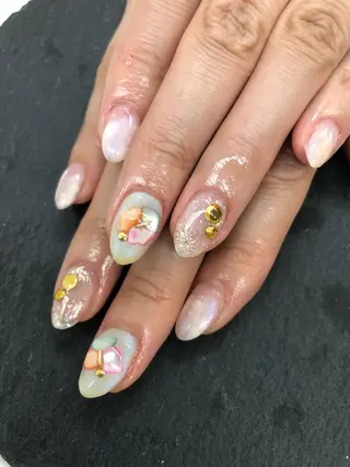 ネイル esNail&eye イーズネイル＆アイのネイルデザイン