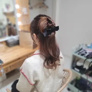 セミロング ヘアアレンジ 渥美 寿美翔のヘアスタイル