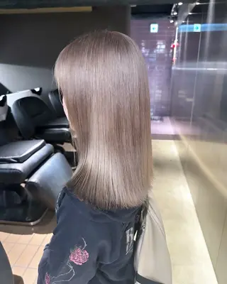 セミロング PELE /Nanakaのヘアスタイル
