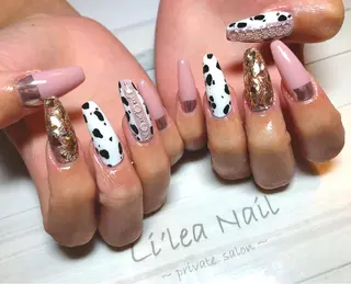 ネイル Li'leaNail AINAのネイルデザイン
