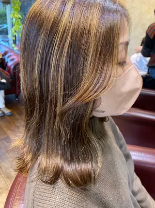 セミロング auRa  【大宮】 上形 龍也のヘアスタイル