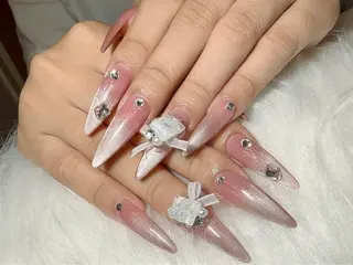 ネイル グエン ミーのネイルデザイン