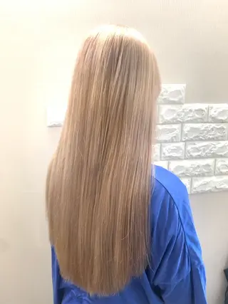 ロング カラー 酒井 美羽のヘアスタイル