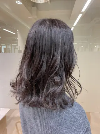 セミロング カラー 【透明感、艶髪】西村 有司のヘアスタイル